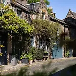 Circus Lane 4 Bed Mews In Picturesque Edinburgh